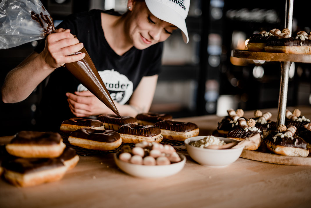 Kurs, Backkurs, Workshop, JGA, Backen, Event, Erlebnis, Buchen, Donut, Kekse, Brot