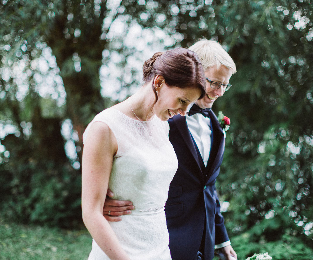 hochzeithannover, weddinghannover, weddingphotographer, hochzeitsfotografhannover, braut, bride, braeutigam, groom, maschsee, pauluskirche, mercurehotel, altesrathaushannover, modehausboening, lacoup, djfalko,brautkleid,bridalbouquet,sabinelange 24