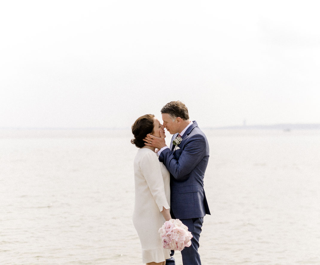 Bohowedding, Hochzeit Oldenburg, Hochzeit Bremen, Sabine Lange, Hochzeit Nordsee, Hochzeit Ostsee, Hochzeit Hamburg, Hochzeit Fehmarn, Hochzeit Norderney, Brautportrait, Strandhochzeit, beachwedding, jüdische Hochzeit, freie Trauung