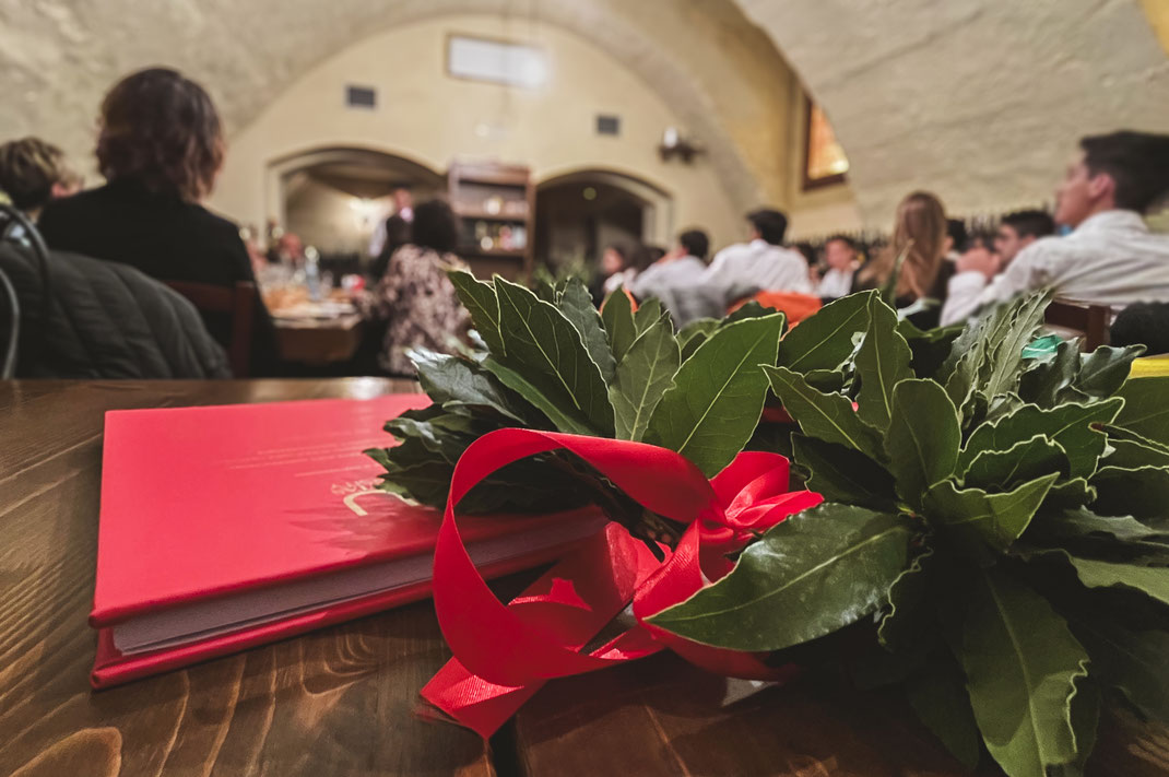 Pozzo Bianco Birreria con cucina Bergamo Città Alta Festa Laurea Diploma Compleanno Nubilato Celibato Cerimonia Battesimo Rinfresco