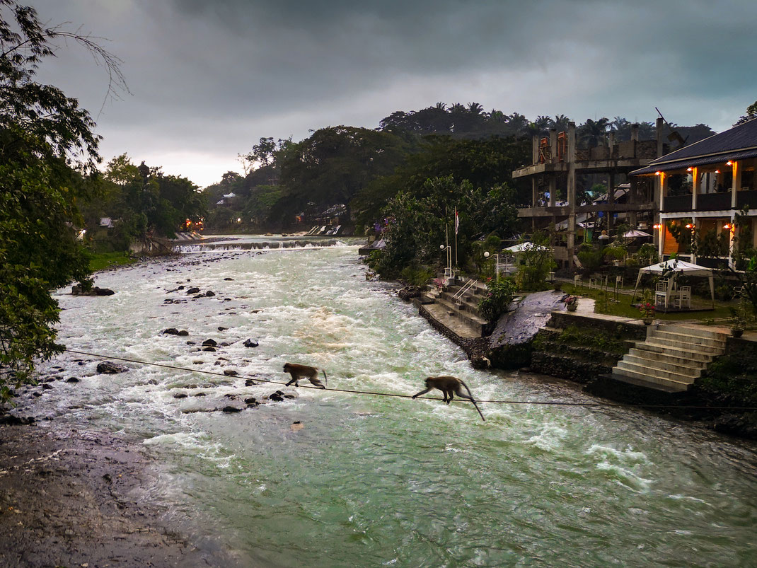 Beginn der Regen-Saison: Bahorok Fluss in Bukit Lawang