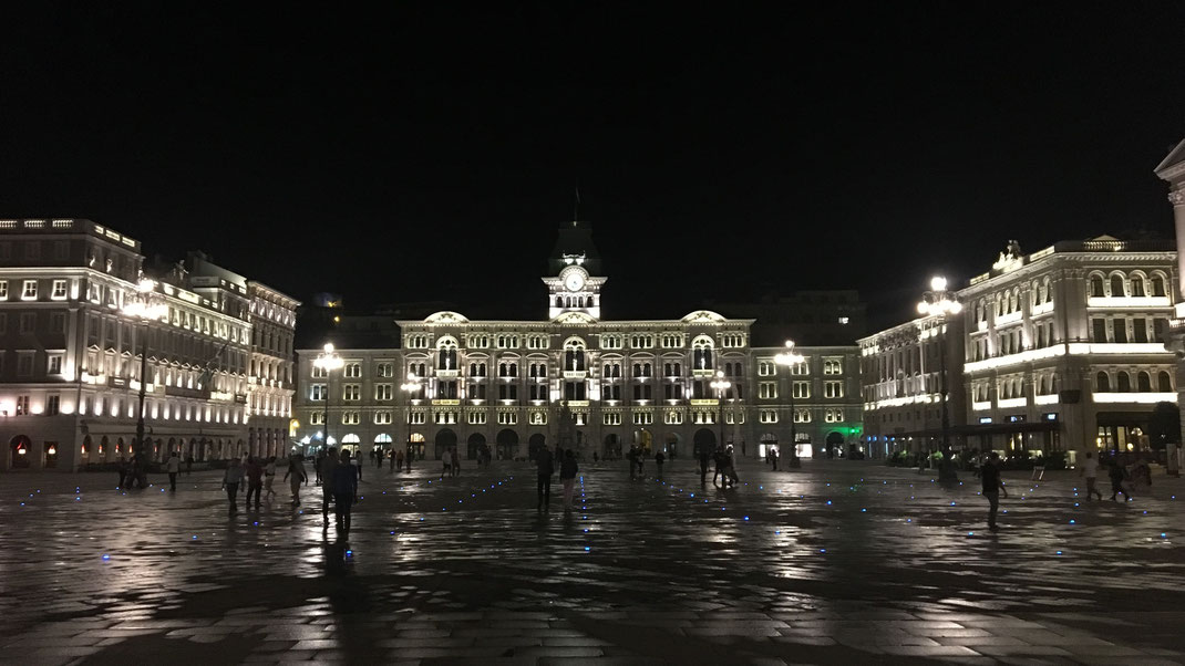 Piazza dell'Unità d'Italia auch Piazza Grande genannt