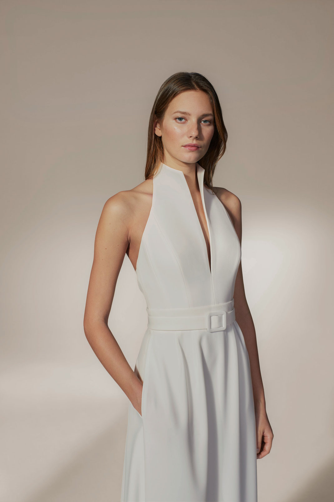 Zeitlose Eleganz eines Jesus Peiro Brautkleides