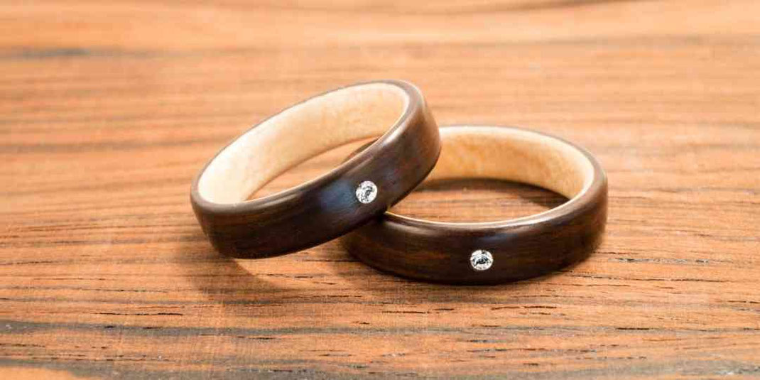 Holzring Verlobungsring Ehering Trauring Hochzeitsring Partnerringe aus Palisander www.holz-liebe.at/shop