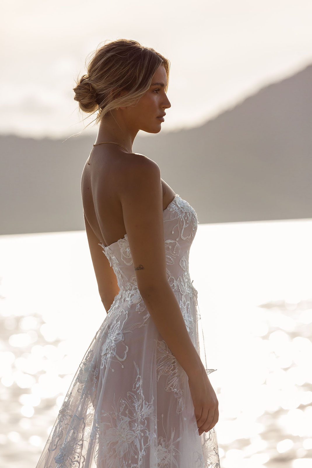 Brautkleider aus der neuen Spring 2022 Kollektion Bloom von Madi Lane