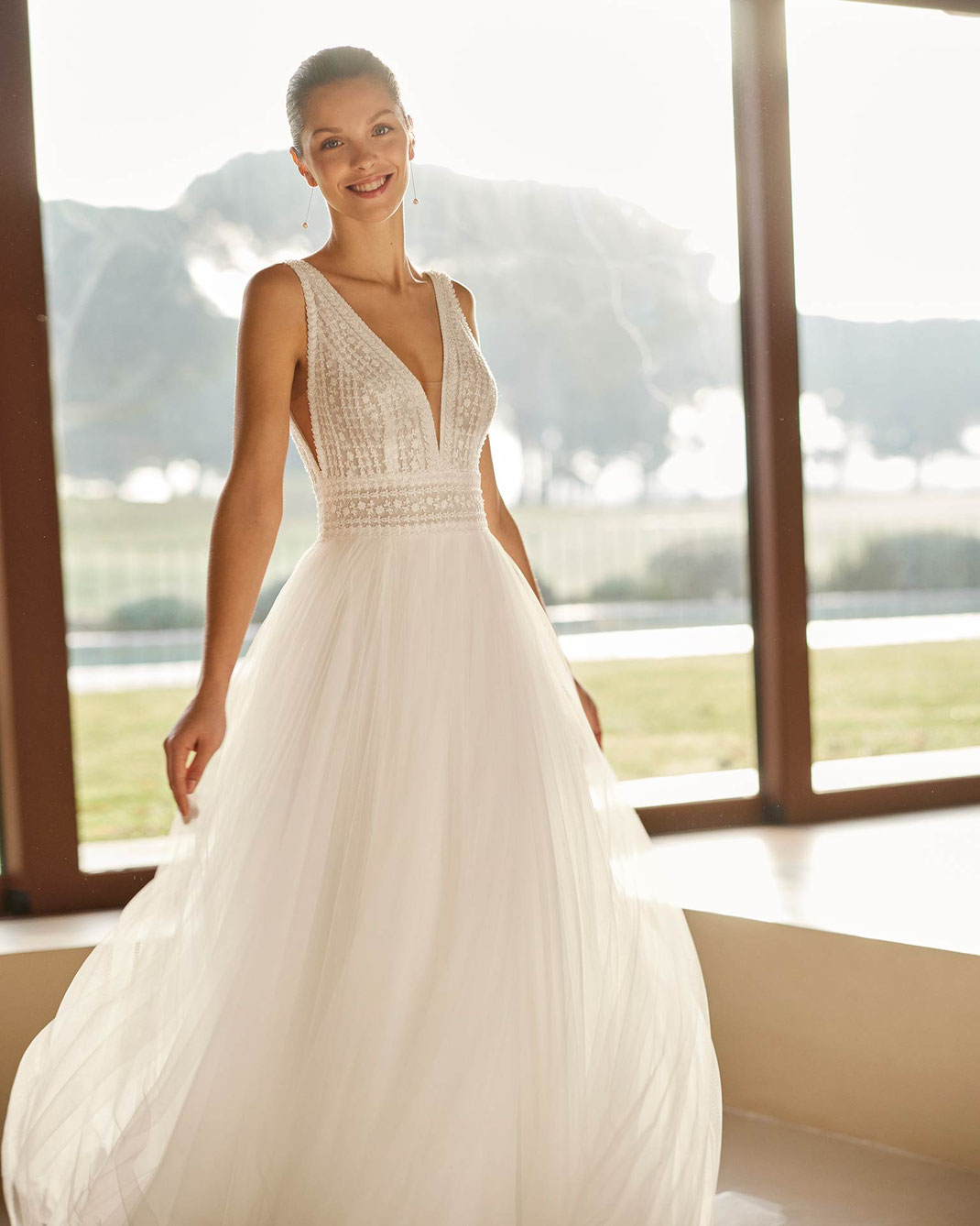 Brautkleid Zuli aus der Aire Boho Kollektion 2026