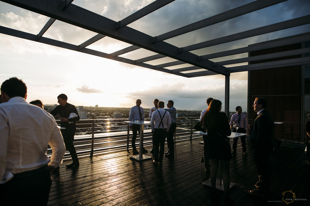 Dachterrasse Elb-Panorama Eventlocation // Fotografin: Anne Hufnagl