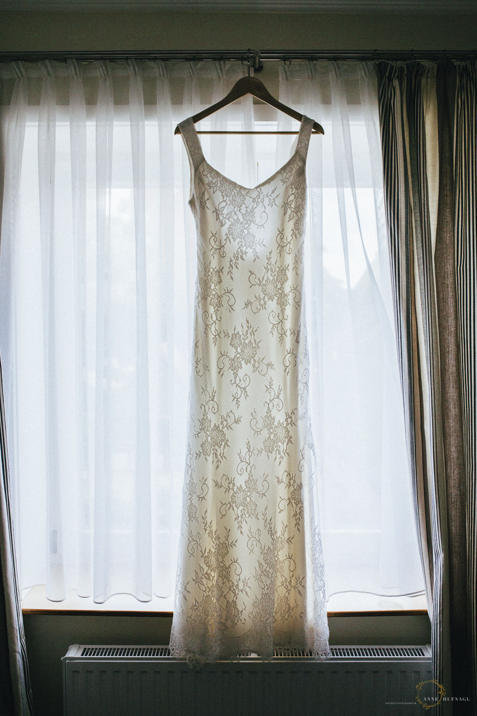 Wunderschönes DIY Hochzeitskleid selbstgenäht von der Braut