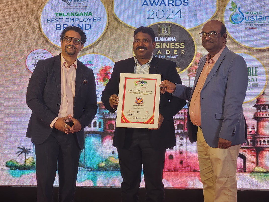 Jaya Singh Thomas, Founder cum General Secretary, CMM has been awarded with Telangana Leadership Award 2024 ,oragnized at Taj Vivantha on 27th,Nov.2024 by World CSR Congress and other Corporate Partners.