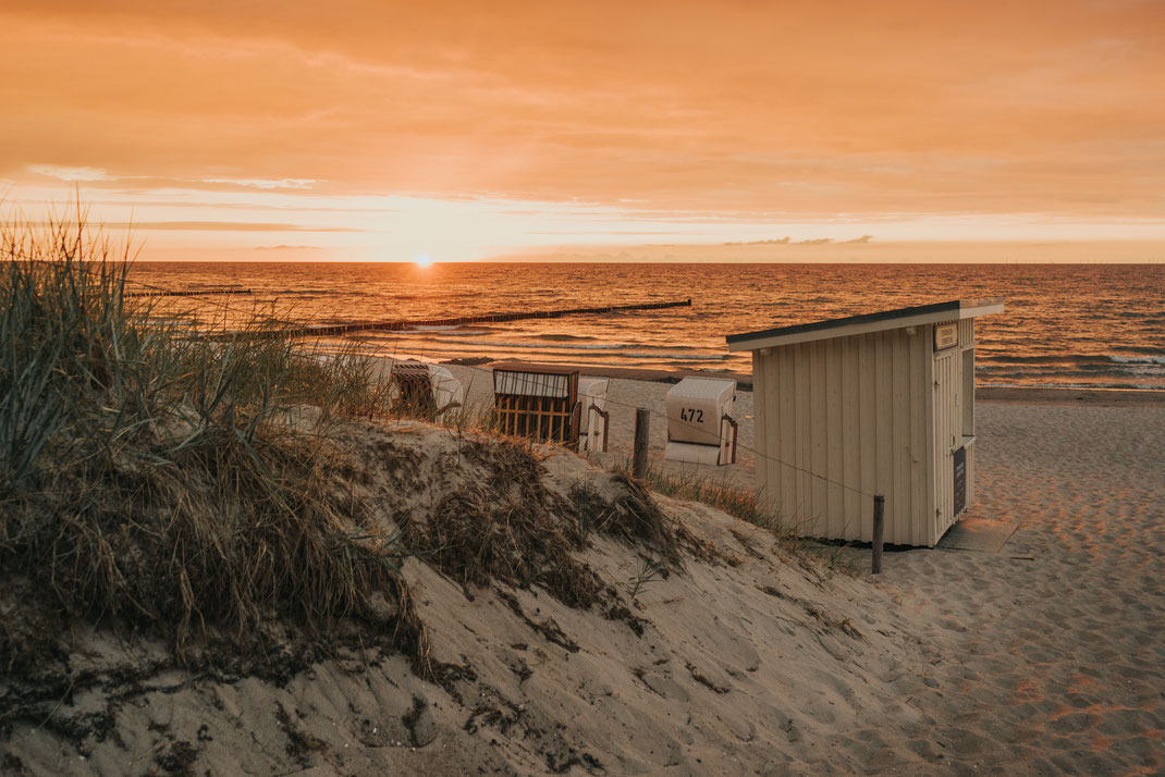 Sonnenuntergang Ostsee Zingst Ostsee Urlaub längster Tag des Jahres 2019 schöner eindrucksvoller Sonnenuntergang Reisefotograf Deutschland Berlin Content Creater Brandenburg Mecklenburg Vorpommern Storytelling