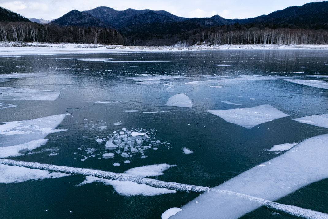 タウシュベツ川橋梁　タウシュベツ　北海道　hokkaido Phantom Bridge 