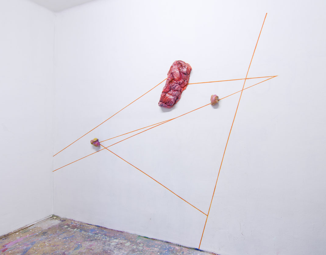 Untitled, 2017, stained and painted plaster, acryl paint, variable size, installation view at Artists Atelier