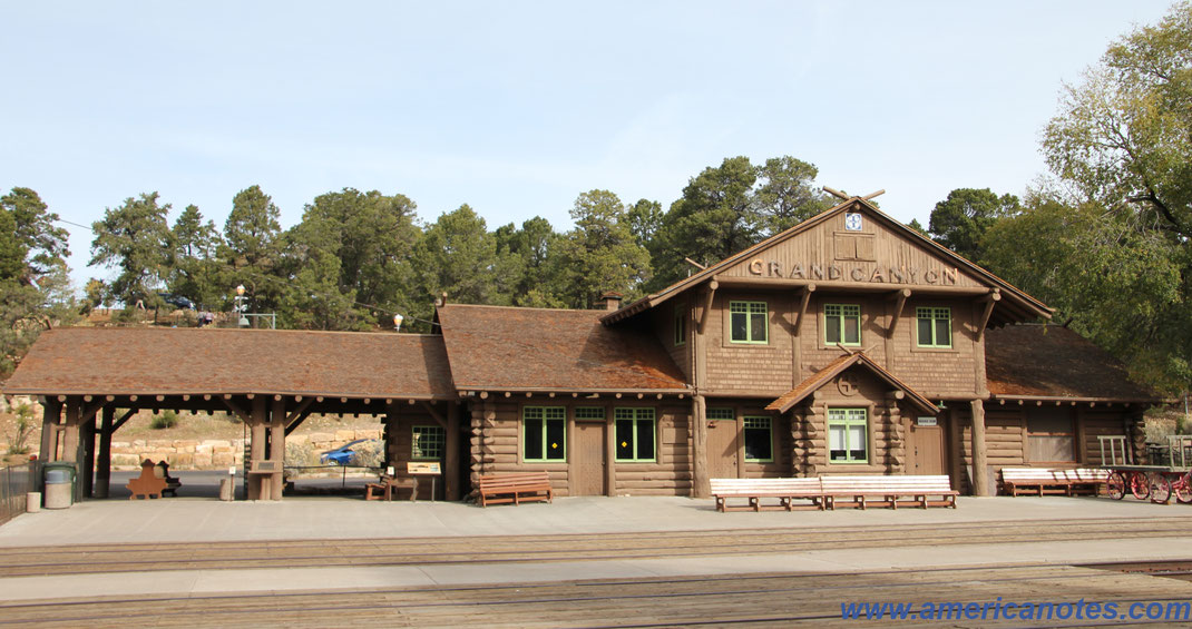 Grand Canyon Nationalpark Reisetipps und Sehenswürdigkeiten. Grand Canyon Railway Station.