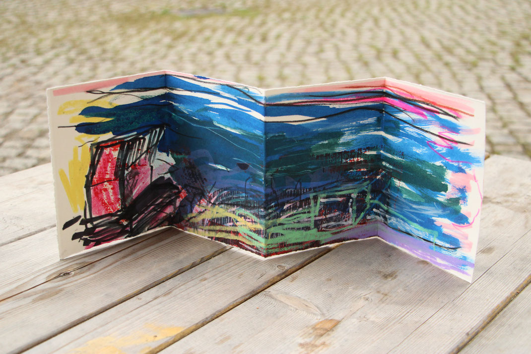 OSLO MUNCHMUSEET. 2025, crayons, ink brush pen, wax crayons on paper, folding, photo: ANKLAMO