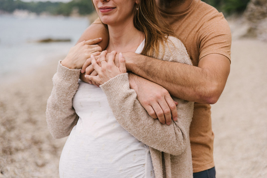 muriel mees photographie - photographe grossesse -photographe femme enceinte - photographe naissance - photographe nouveau-né var - photographe bébé - photographe bebe -photographe enfant - photographe famille - photographe var - photographe Toulon- 83000