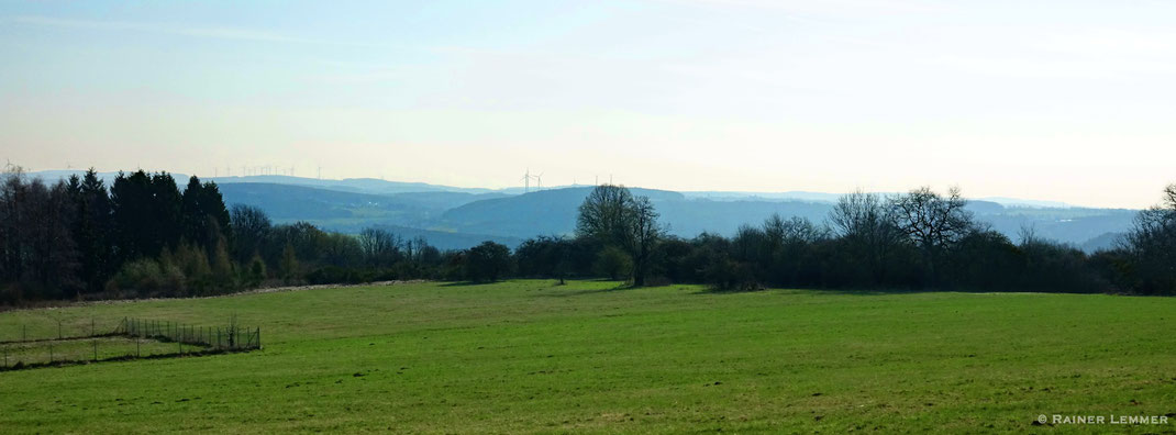 Blick vom Gräbersberg zur Fuchskaute