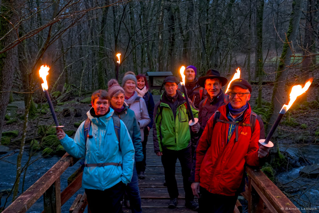 Fackelwanderung durch die Holzbachschlucht