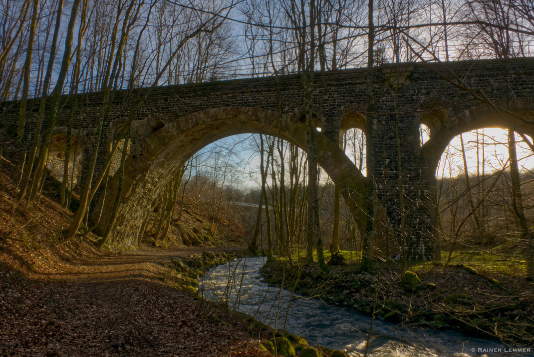 Historische Eisenbahnbrücke bei Langenbach