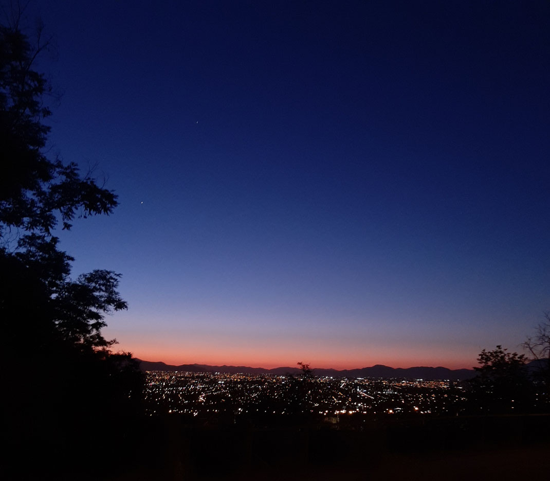 "Santiago desde el cerro" - foto tomada el 14 de noviembre del 2019.