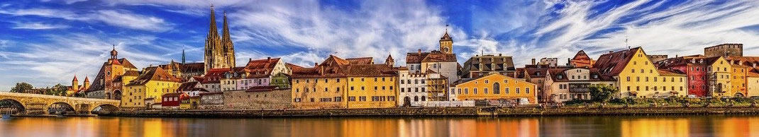 Ansicht der wunderschönen Regensburger Altstadt von Stadtamhof aus - Markus Dankesreiter - Heilpraktiker Regensburg