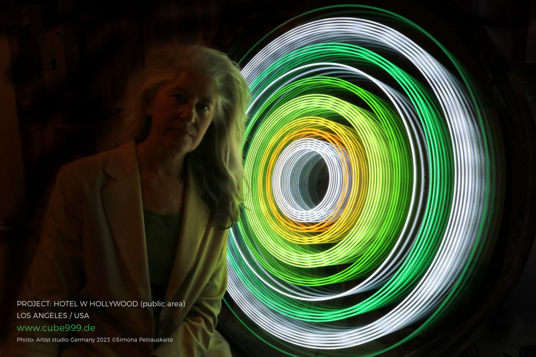 Simona Petrauskaite and her Infinity Mirror "HALOS XXIV" in artist studio in Germany, 2023.  ©2023 SimonaPetrauskaite