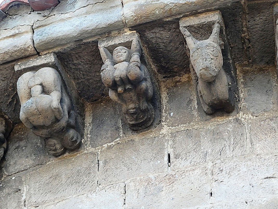 Sculptures de la corniche