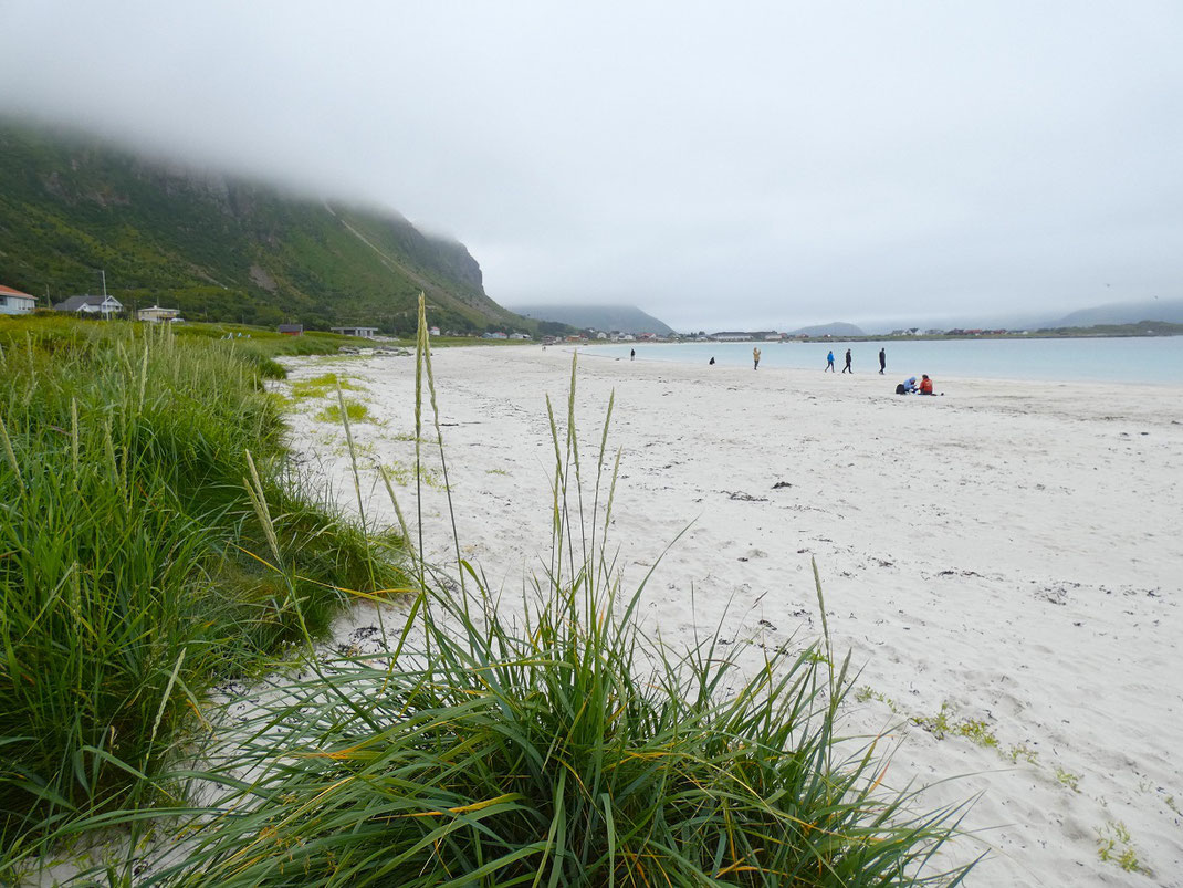 La plage de Ramberg avec un sable immaculé