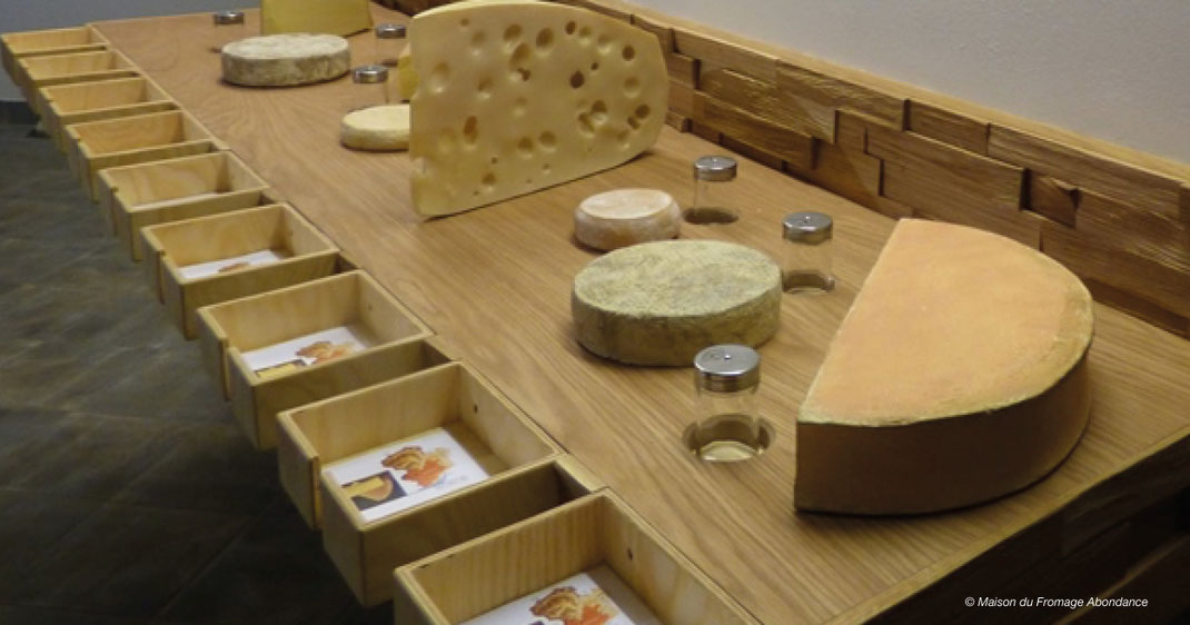 Cheese House in Abondance, Käsehaus in Abondance, Käseherstellung in Hochsavoyen