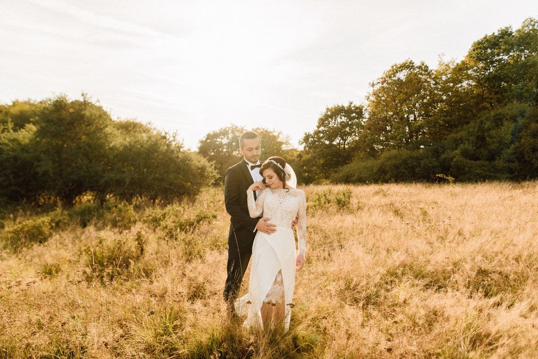 Hochzeitsfotograf aus Marburg Tomo Takemura, Rotkelchen, Waggonhalle