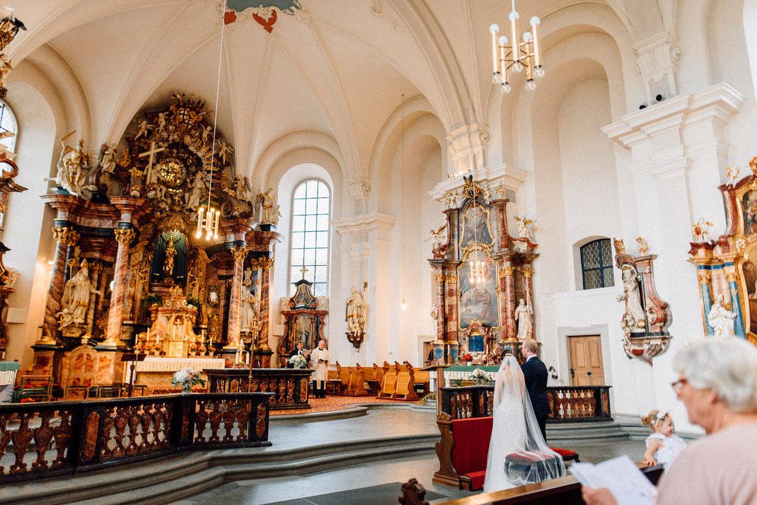 Hochzeitsfotograf in Fulda Tomo Takemura, Orangerie Fulda, Maritim Hotel Fulda, Kloster Frauenberg