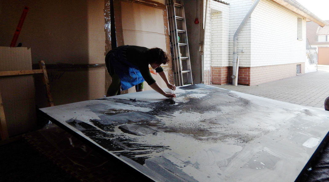 23.02.2019 Bei der Arbeit - Größe des Bildes 270 x 200 cm. Gehört noch zum Auftrag mit den 11 Werken, den ich malen darf