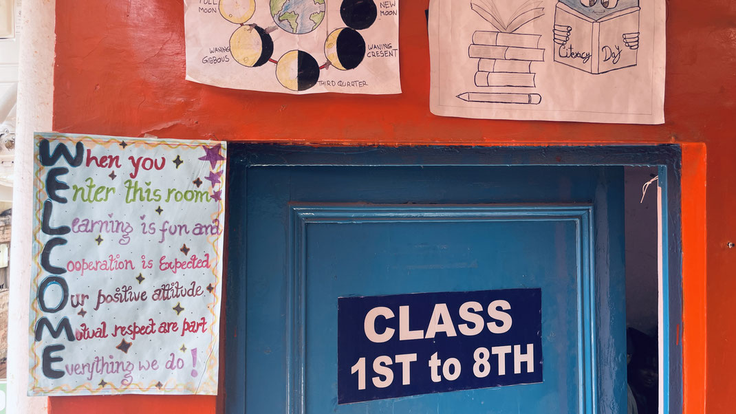 NGO Smt Krishna Charitable Trust Delhi. Schulbildung für benachteiligte Kinder