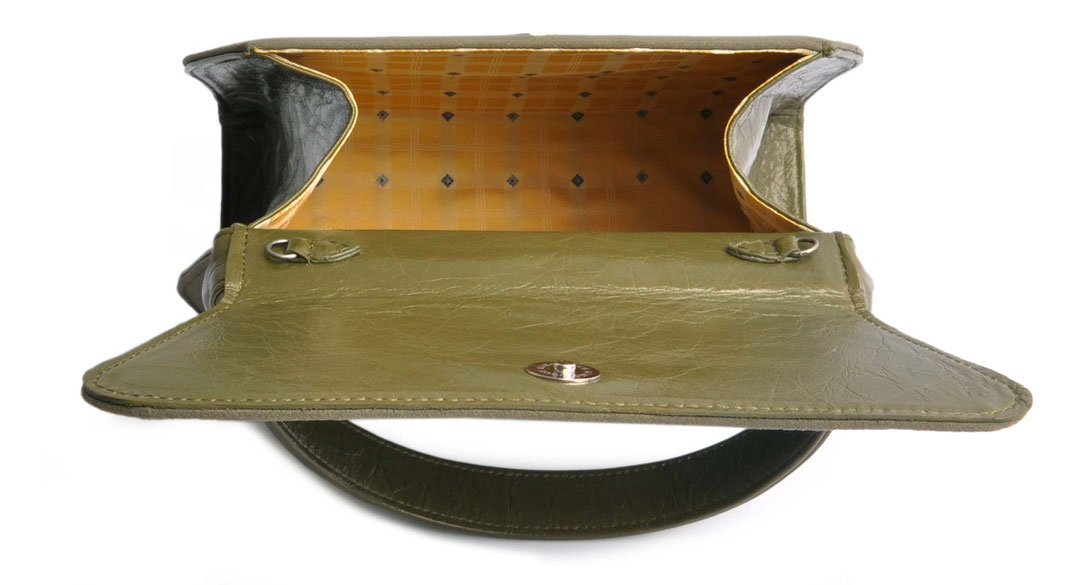 OSTWALD Traditional Craft . Trachtentasche aus olivfarbenem Leder mit edlem Innenfutter in kontrastierendem gelb  . Dirndltasche zur Tracht