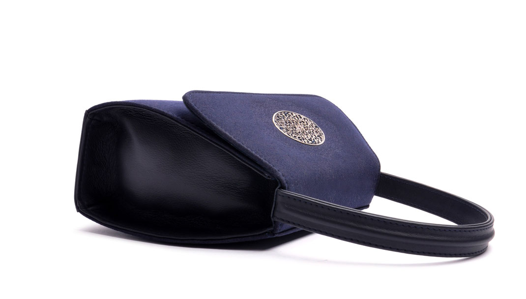 Wiesntasche Trachtentasche EMMA blau  mit Filigranauflage OSTWALD Traditional Craft