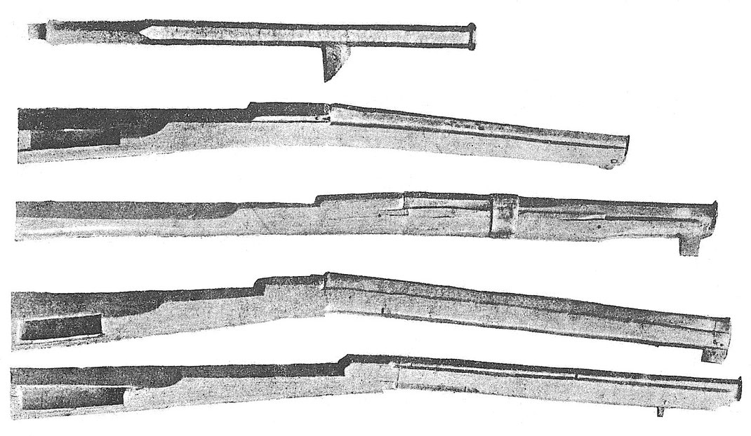 Fig. 69. Geschäftete Hakenbüchsen im Historischen Museum der kgl. Freistadt Pilsen.