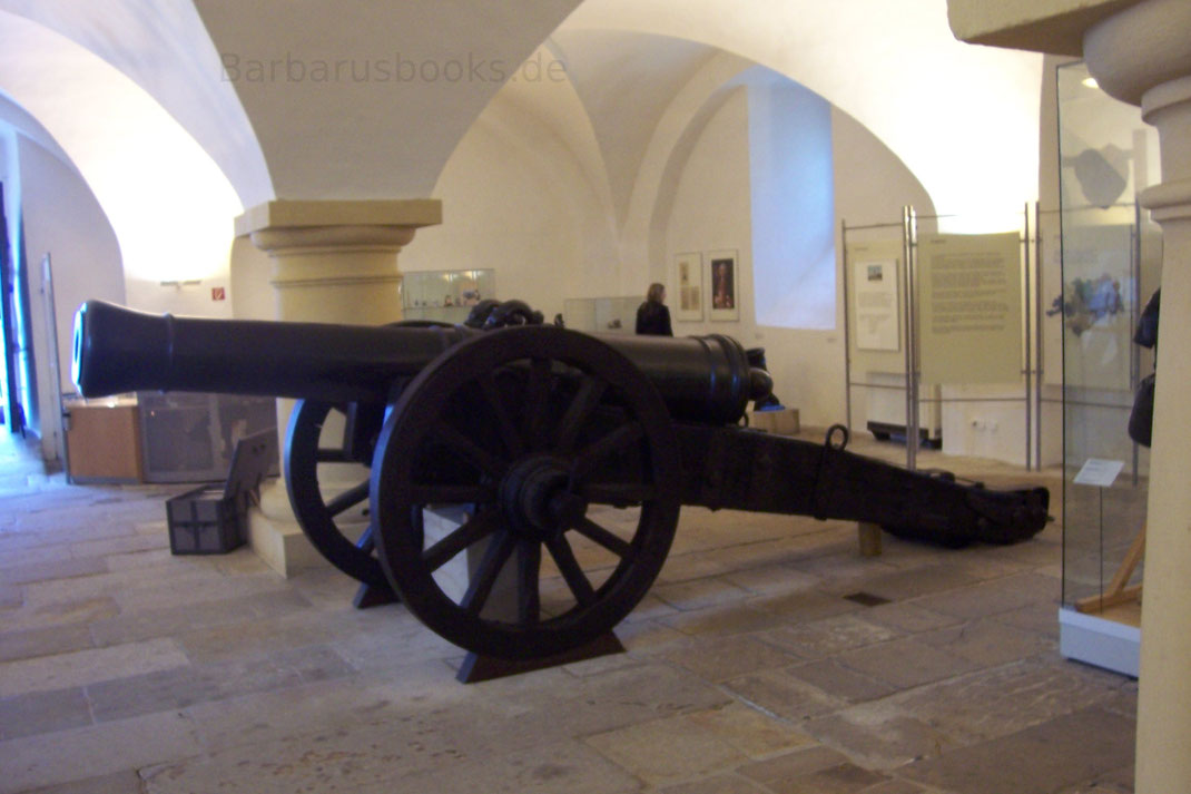 Weiteres Geschütz in der Waffenausstellung Festung Königstein Sachsen