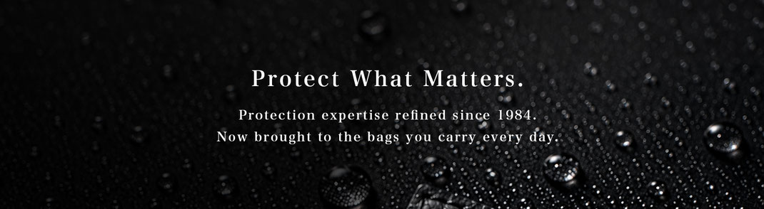 Water-resistant fabric representing ETUBY's protection technology for everyday bags