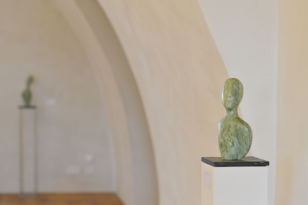 Heidrun Feistner: Engel der Geschichte / L’Ange de l’histoire / Angel of history / Für Paul Klee / Stein / 29 cm / 2019 / Foto Scholz RFB