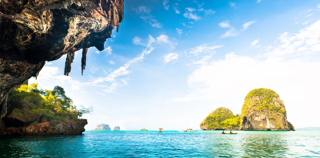 7 Inseln rundum Krabis Küste behüpfen. Inklusive Sonnenunterganstour, Stranddinner und Plankton Schwimmen in Krabi