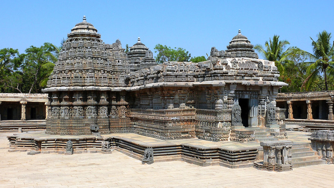 Spurenwechsler In der Spur Reise Blog Schwarz Jörg Indien Tempel Karnataka Kultur Highlight TIPS 