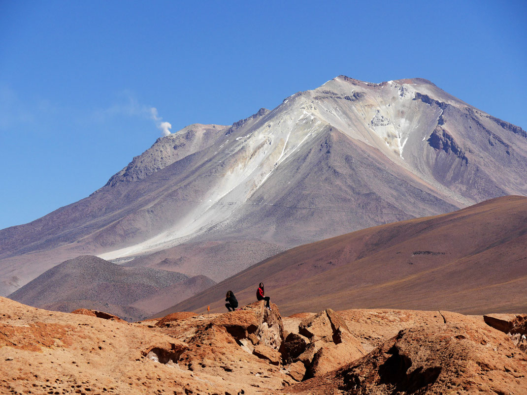 Der noch aktive Vulkan Ollagüe, Reserva Nacional de Fauna Andina Eduardo Avaroa, Bolivien (Foto Jörg Schwarz)