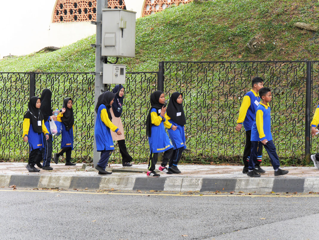 Schulausflug in Kuala Lumpur, Malaysia (Foto Jörg Schwarz)