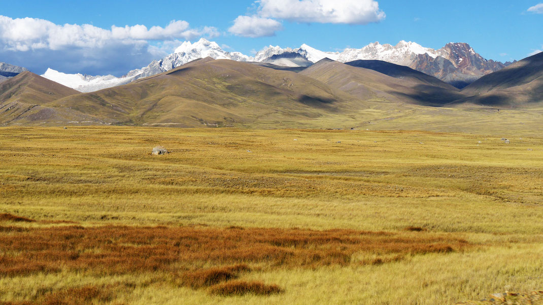 Die fantastische Puna, Cordillera Blanca, Peru (Foto Jörg Schwarz)