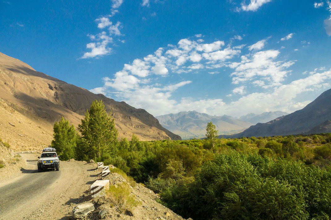 Tajikistan, from Kalaikum to Chorugh