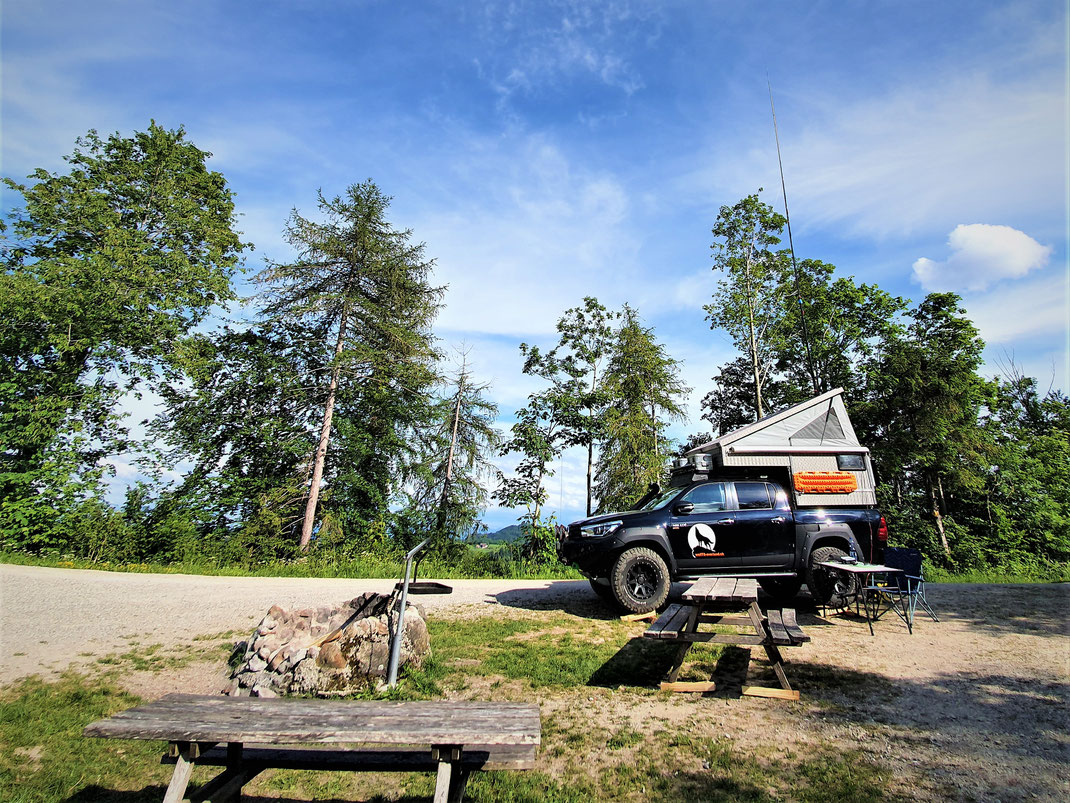 CB Funk  Wolf78 Overland Tuck Camper Toyota Hilux Revo 2.4 Blackwolf offroad 4x4 AFN Frontbumper ARB Roofrack Rival4x4 Dometic Alu-cab ranger navara amarok Pick up arctic truck frontrunner tisch 