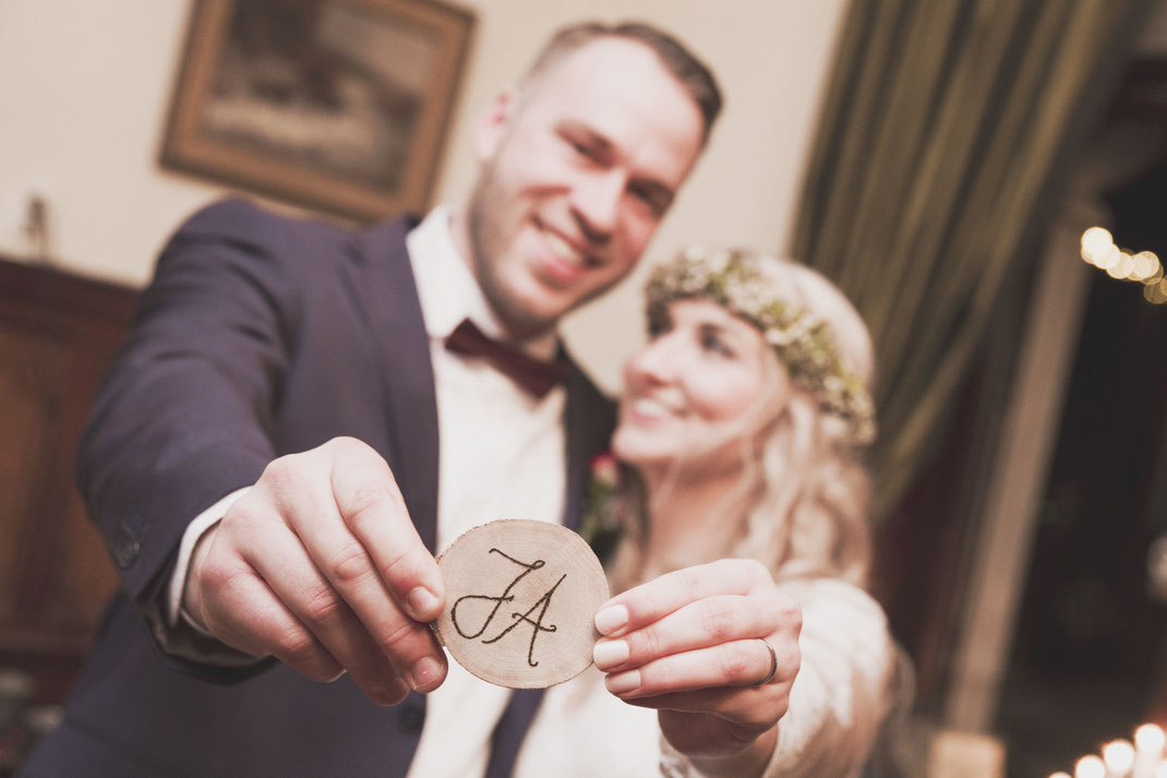 Hochzeitsfotograf Berlin Brandenburg Vintage Boho Wedding Schloss Heinrichshorst Winter Blumenkranz