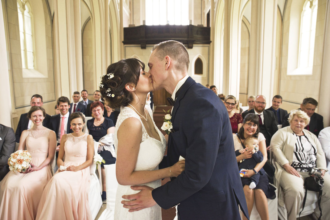 Hochzeitsfotograf Berlin Brandenburg Schloss Kröchlendorff Barnim Uckermark Wedding vintage Hochzeit Hochzeitsfotografie
