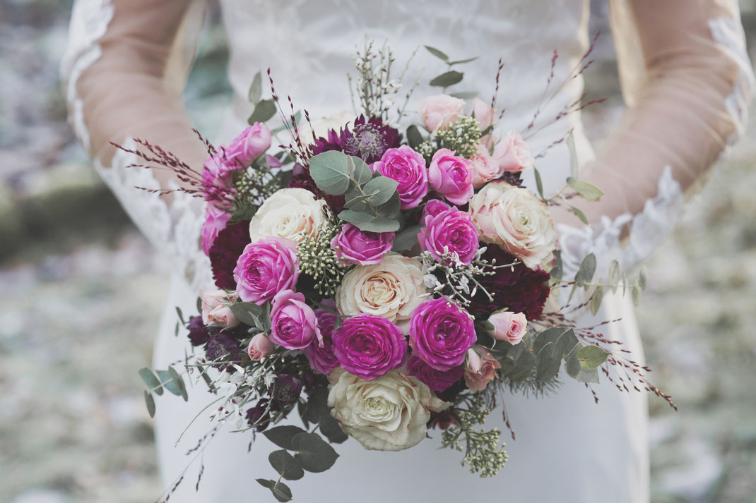 Hochzeitsfotograf Berlin Brandenburg Vintage Boho Wedding Schloss Heinrichshorst Winter Blumenkranz