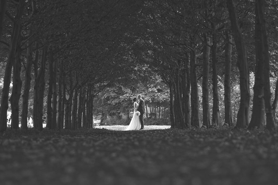 Hochzeitsfotograf Berlin Brandenburg Schloss Kröchlendorff Barnim Uckermark Wedding vintage Hochzeit Hochzeitsfotografie
