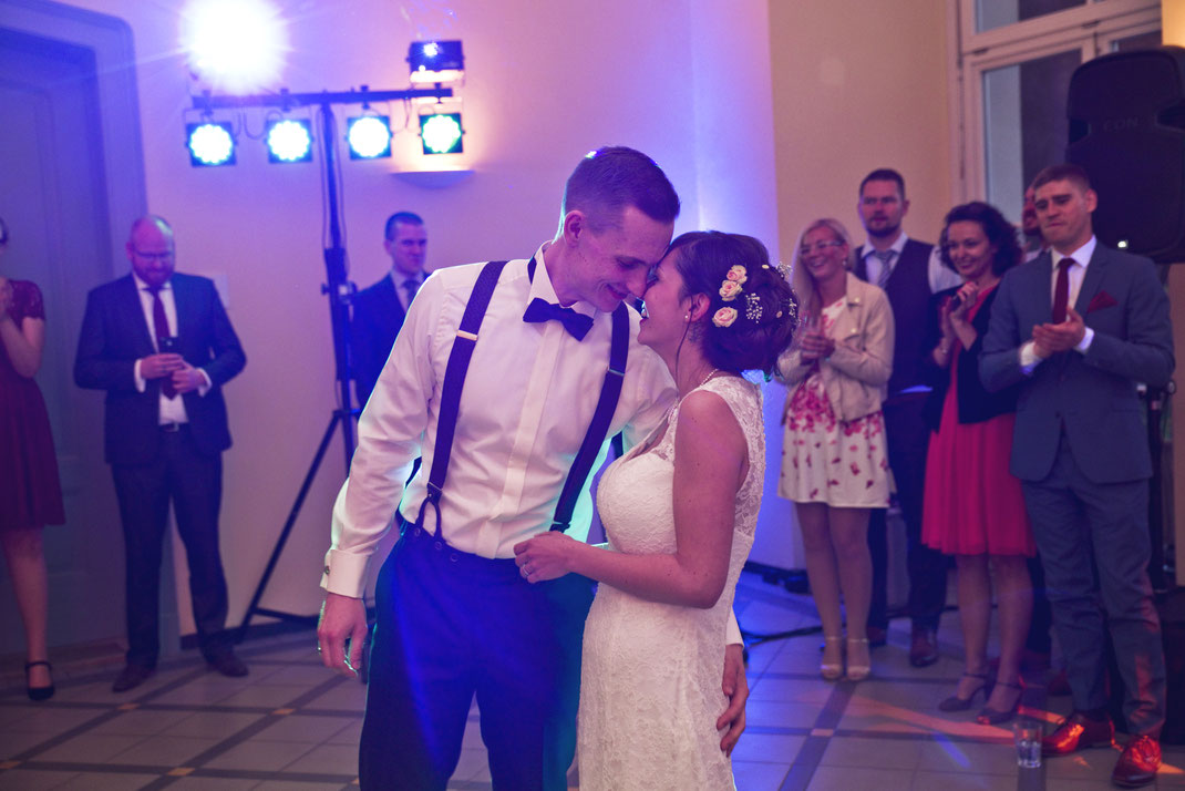 Hochzeitsfotograf Berlin Brandenburg Schloss Kröchlendorff Barnim Uckermark Wedding vintage Hochzeit Hochzeitsfotografie